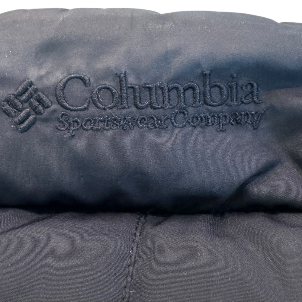 Columbia Women's Black Down Puffer Vest - Picture 5 of 7